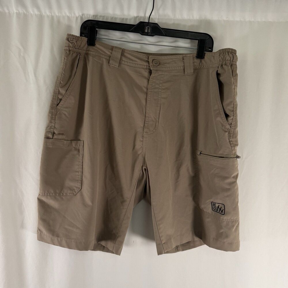 Fintech Cargo Shorts Men's XL Brown Zip Pockets Tech Stretch Waist 10" Inseam